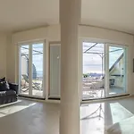 Joivy Exclusive Flat For 8, With Stunning City And Seaview