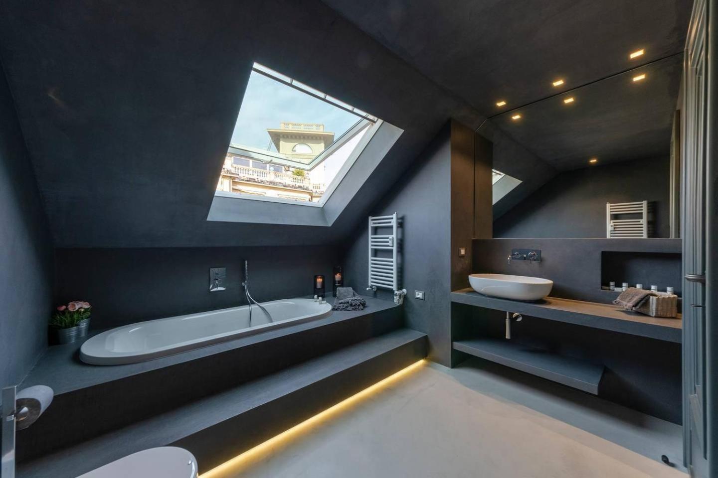 Joivy Exclusive Flat For 8, With Stunning City And Seaview Genova