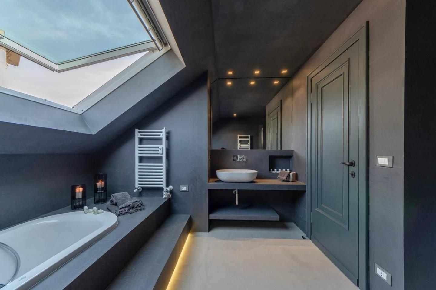 Joivy Exclusive Flat For 8, With Stunning City And Seaview