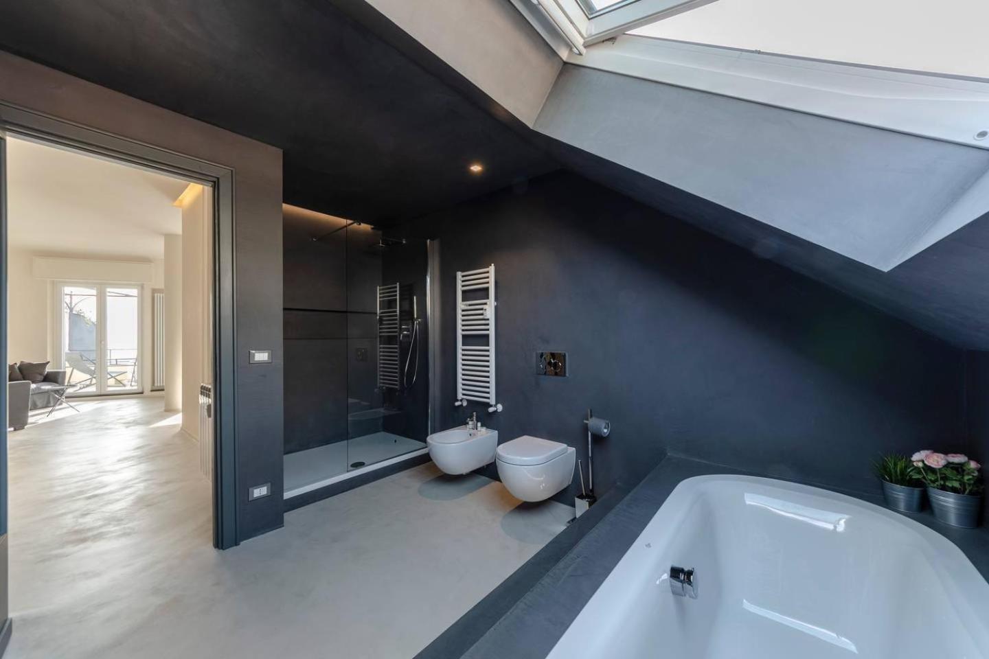 Appartamento Joivy Exclusive Flat For 8, With Stunning City And Seaview Genova