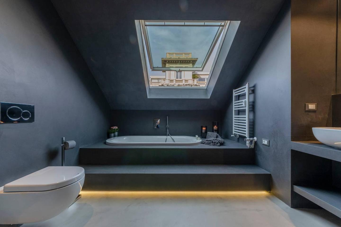 Joivy Exclusive Flat For 8, With Stunning City And Seaview
