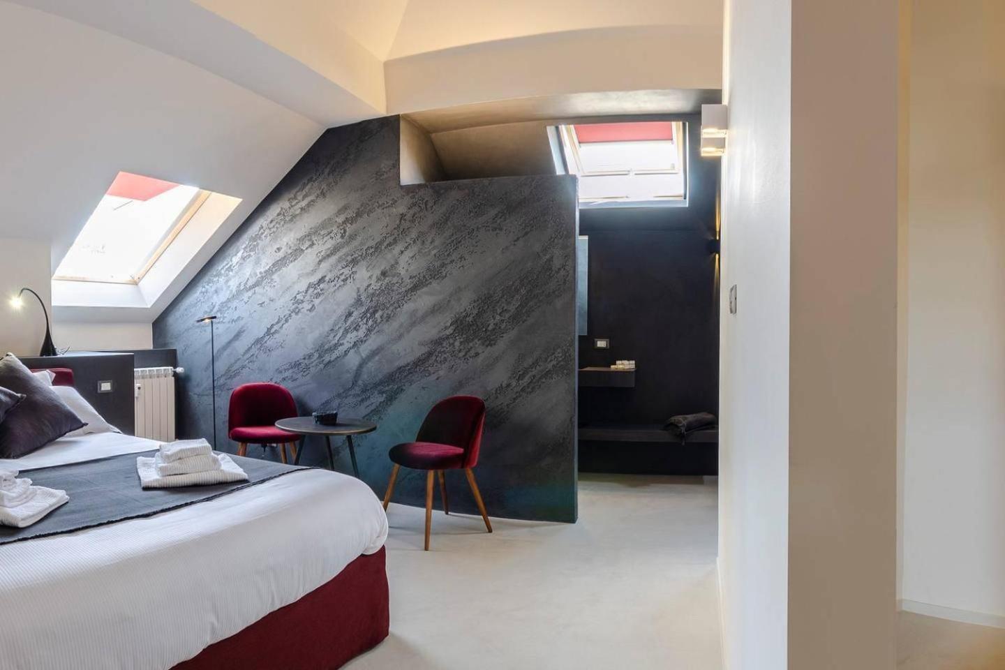 Appartamento Joivy Exclusive Flat For 8, With Stunning City And Seaview